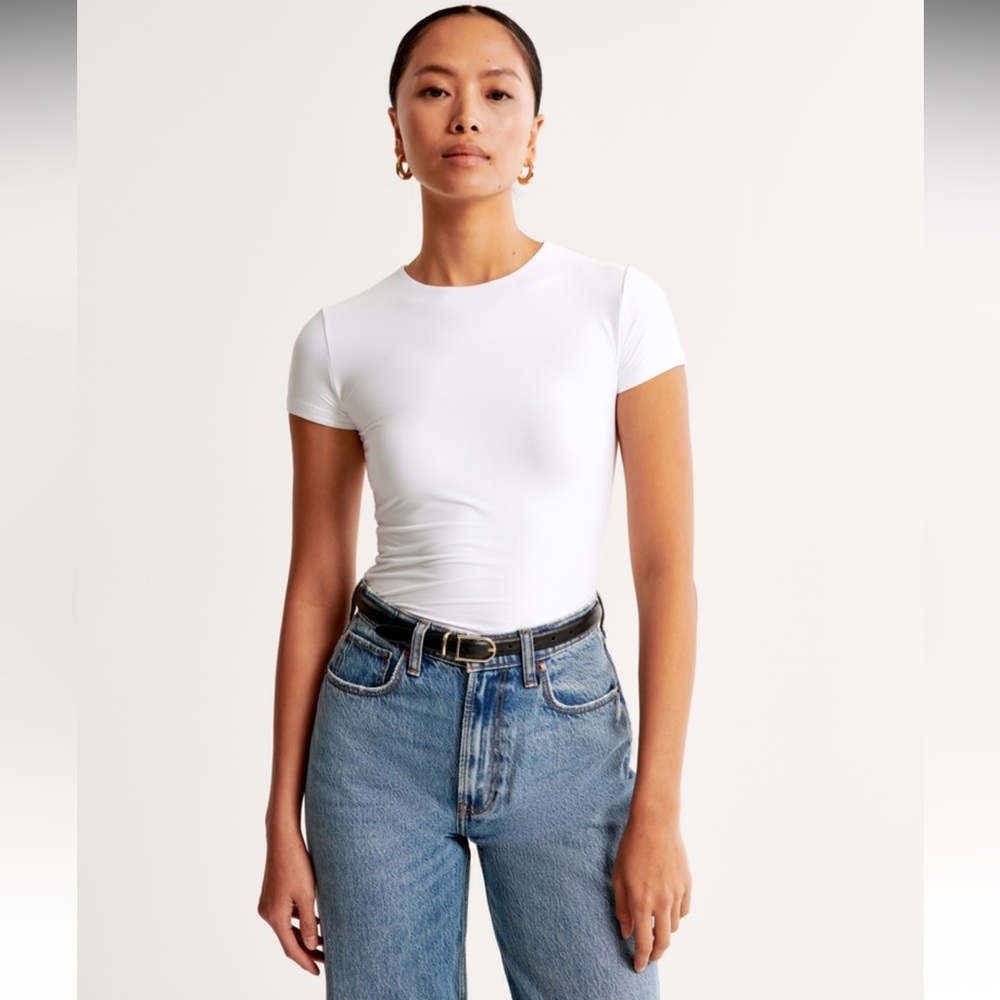 Set of 2 Abercrombie & Fitch soft matte seamless tuckable baby tee